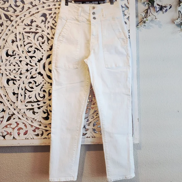 VERONICA BEARD LOGAN STRAIGHT LEG JEANS WHITE COLOR WONENS SIZE 28 - Picture 11 of 15